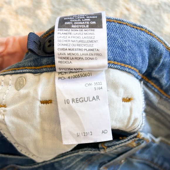 Levi Jean Shorts - Picture 7 of 10